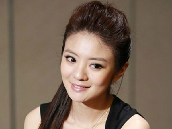 脸大的女生适合什么发型选对发型让你立变巴掌脸