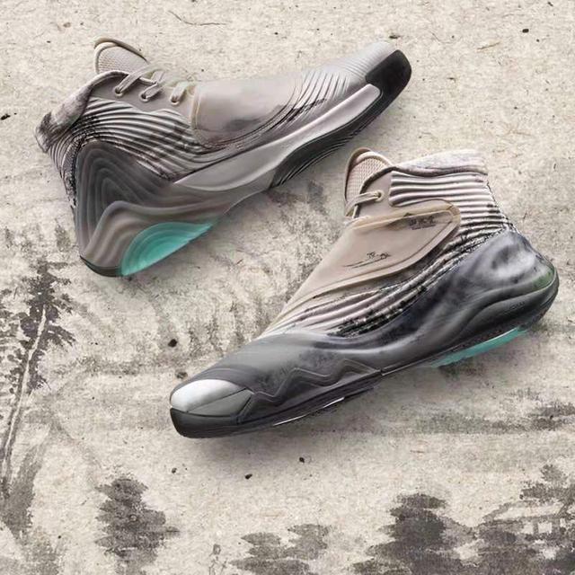 安踏性价比高的篮球鞋高颜值,韦德安踏鞋