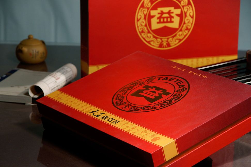 七子饼茶的历史背景,中茶牌七子茶饼铁饼