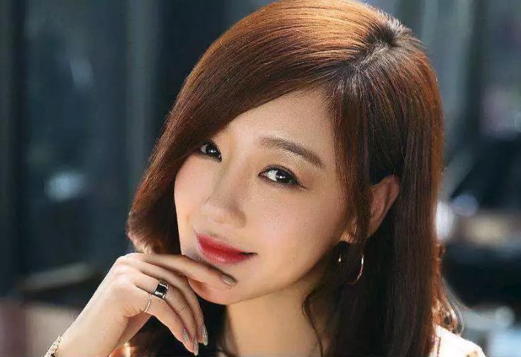 胡歌前女友薛佳凝最新视频,胡歌前女友薛佳凝照片