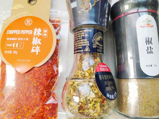 家庭版烧烤烤鸡翅做法,烧烤自助烤鸡翅怎么烤才好吃又香