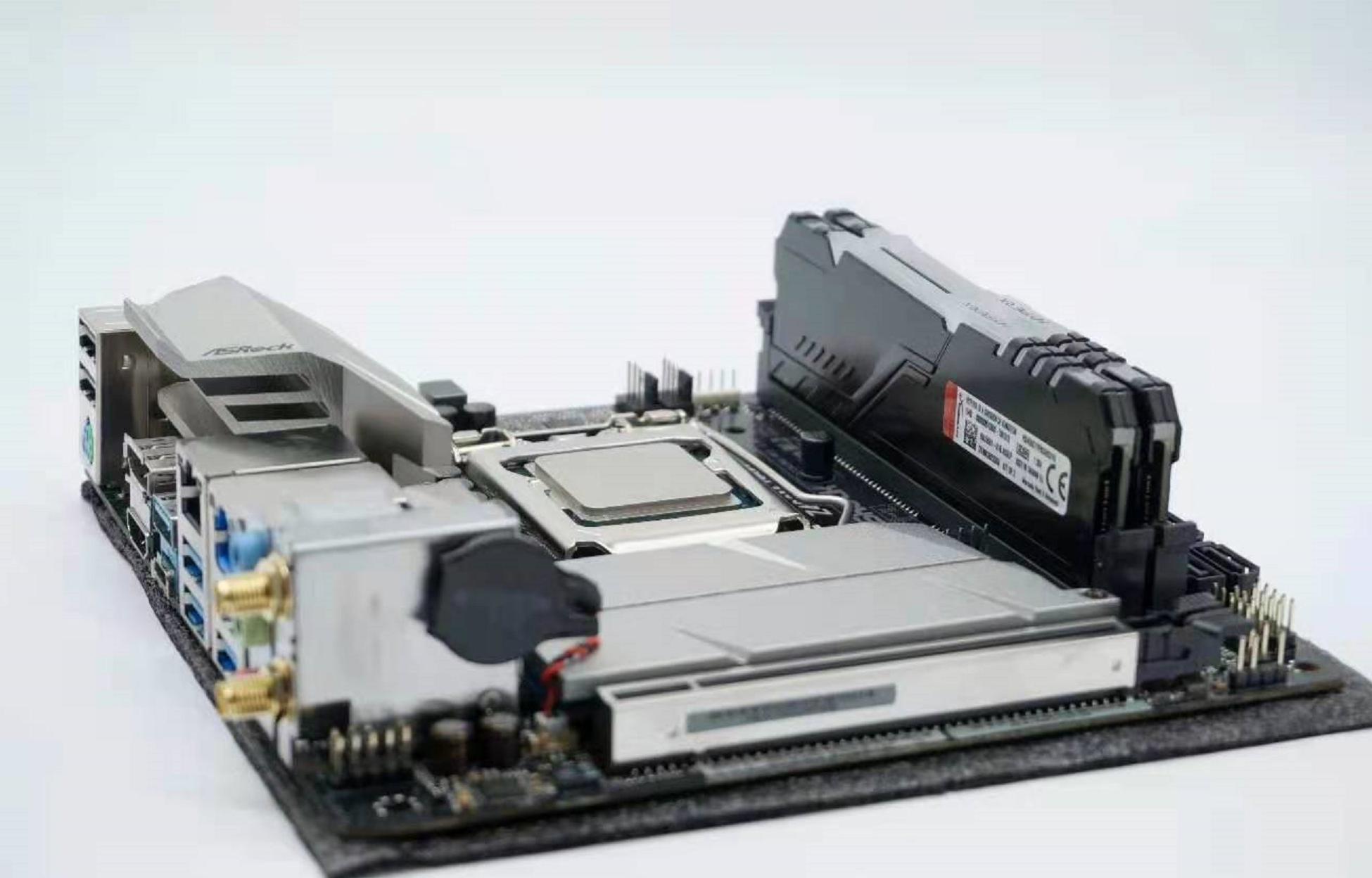 3600赫兹的内存条有必要超频吗,不超频不同颗粒的内存差距