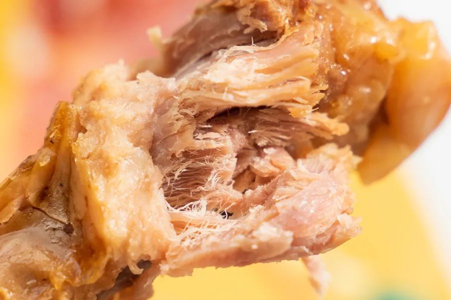 被薇娅直播间榨干零食预算后，写出了这篇测评报告（上）