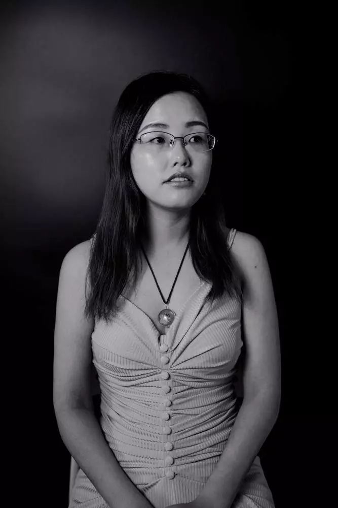 十位残障女性的肖像