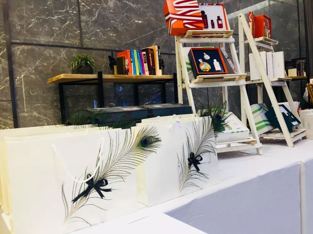 鏄嗘槑澶ц鏂硅垷澶╁湴,澶ц鏂硅垷澶╁湴鏄嗘槑