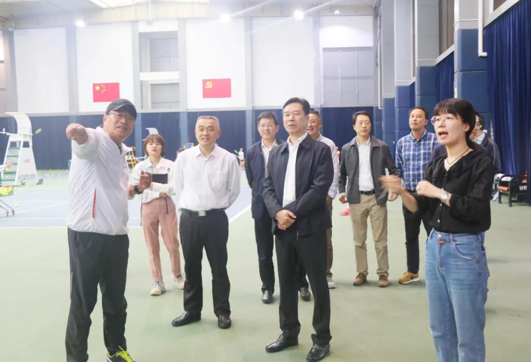 体育局郑瑶,浙江省体育局郑瑶