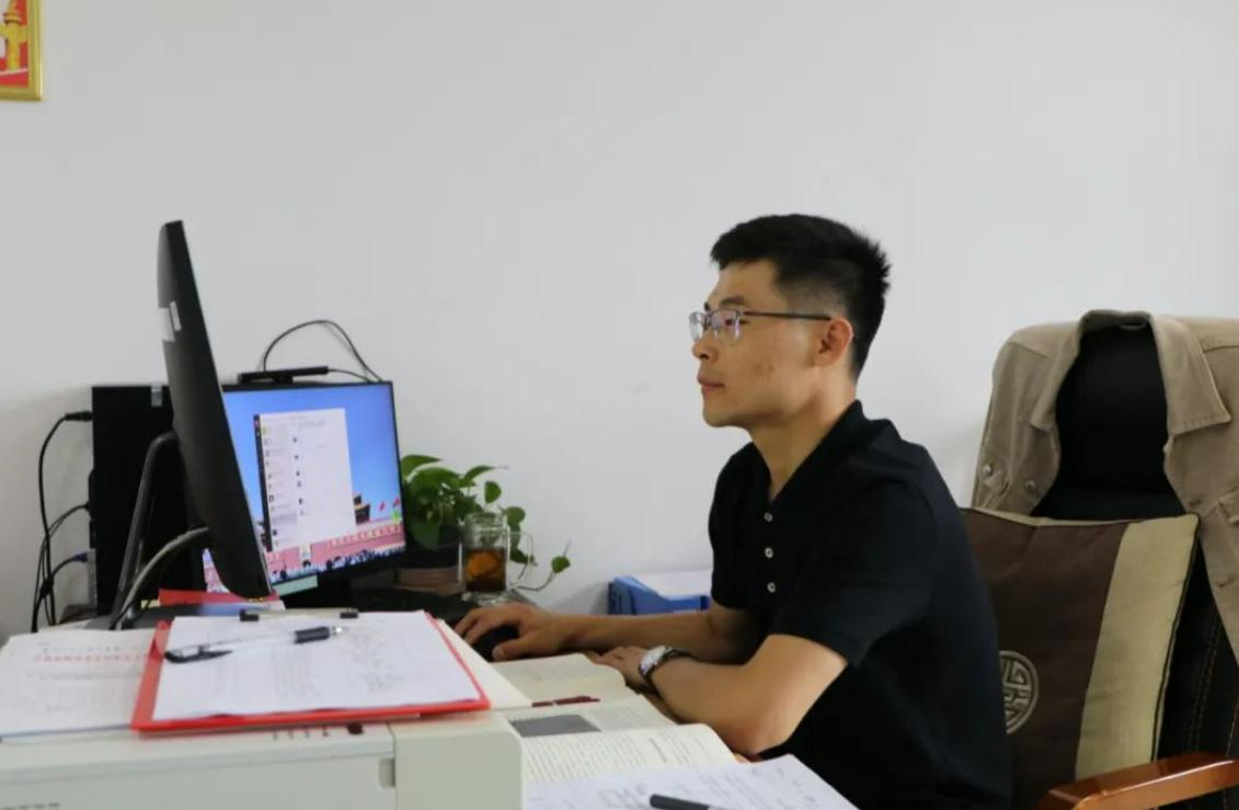 公务员招考最容易上的十大专业,报考公务员最好的十大专业