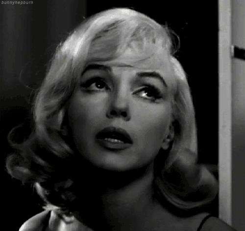 《不合时宜的人》充满了死亡的味道梦露拍摄现场虐待电影皇帝