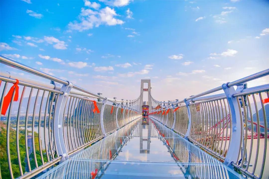 广东旅游景点游乐场玻璃桥,仙女山旅游攻略溶洞
