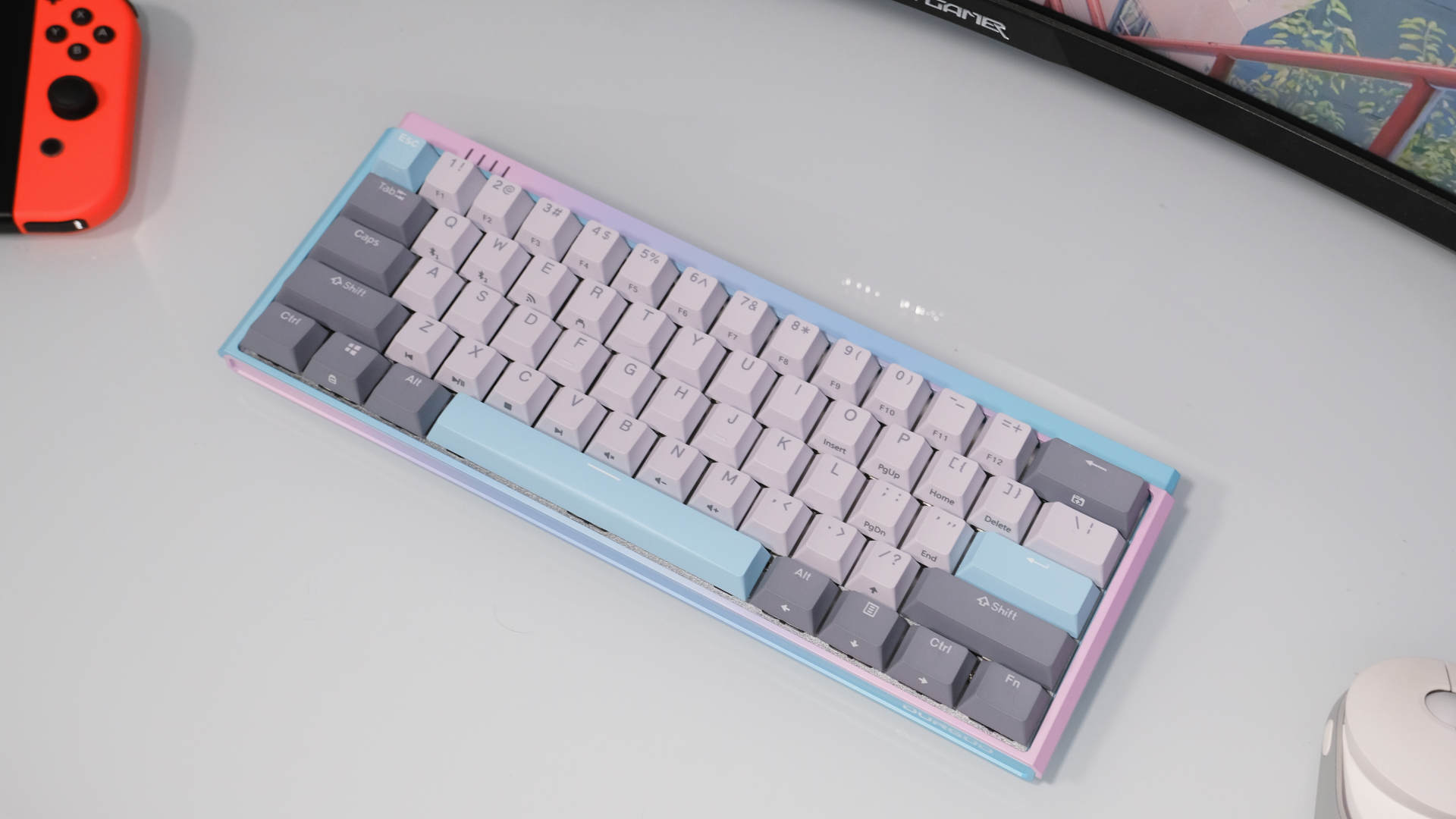 杜伽k310樱桃黑轴键盘测评,杜伽k310w无线银轴机械键盘