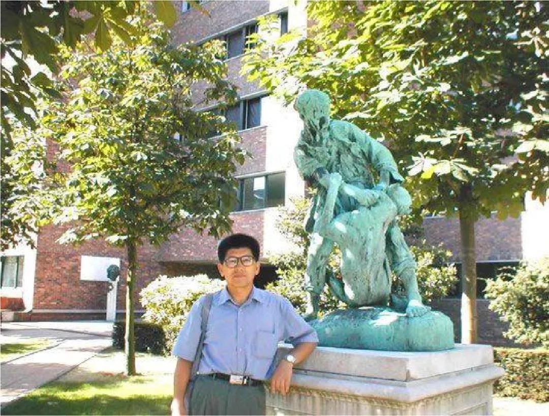 得了狂犬病但没有发作有救吗,得狂犬病的猫和狗