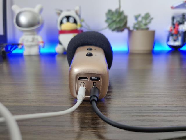 随时随地尽情欢唱不停歇唱吧麦克风C1邀你体验有品生活