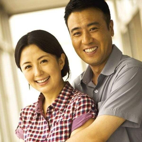 于和伟：幼年丧父，母亲45岁生他，25岁娶初恋，对女儿亏欠最大