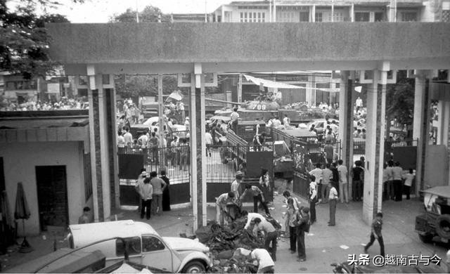 越南对投奔怒海的态度,越南华人军官投奔怒海