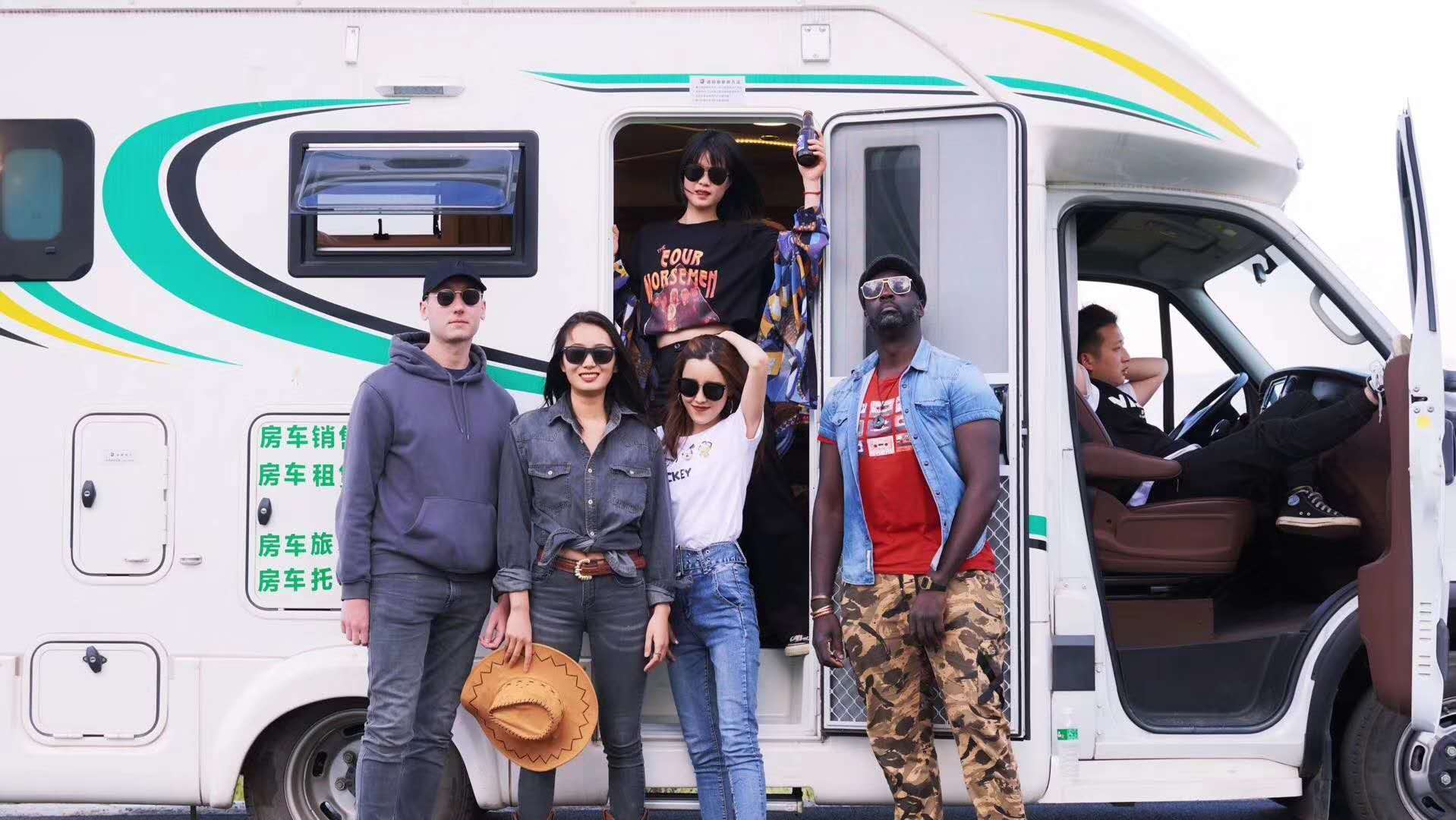 车子性价比不高、营地设施简陋……还有哪些短板拖了房车游的后腿？