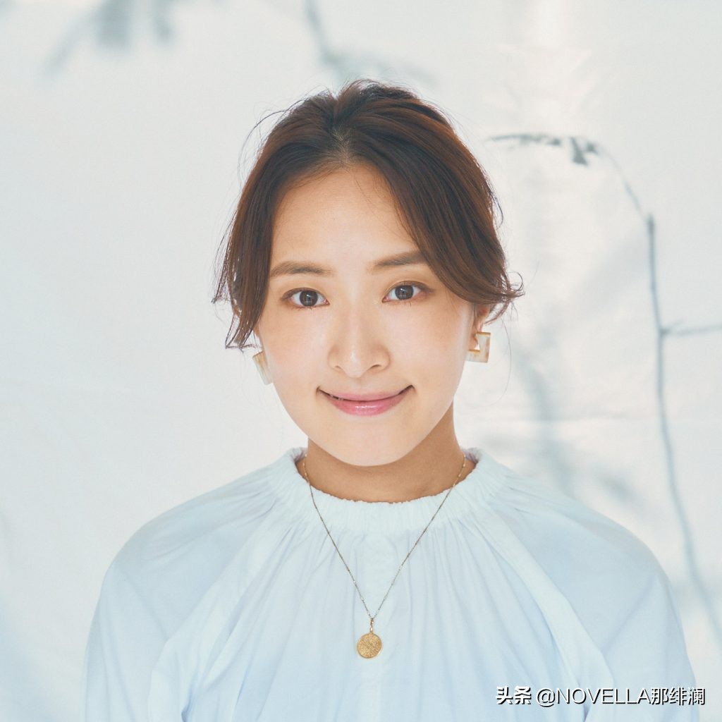 4款超时髦的编发3分钟就能搞定,1分钟搞定四款超流行的编发