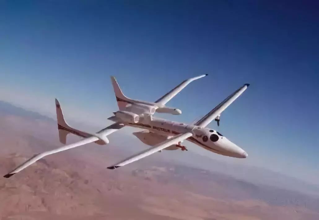 飞机翅膀那么薄为什么能托起机身,飞机翅膀的翼稍小翼有几种