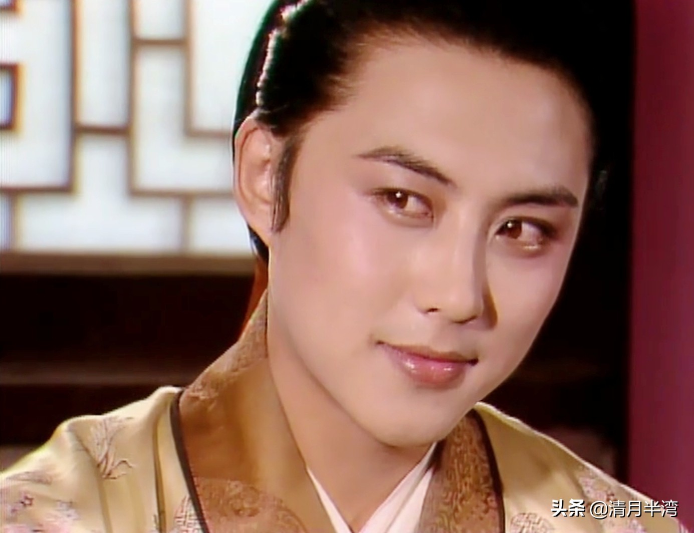 盘点十大古装男神比美女还美,90年代古装扮相四大美男