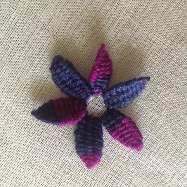 刺绣教程4种简单的小花图案,精美的立体花朵刺绣教程