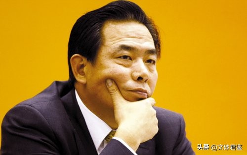 国足排名下滑,国足下滑世界排名