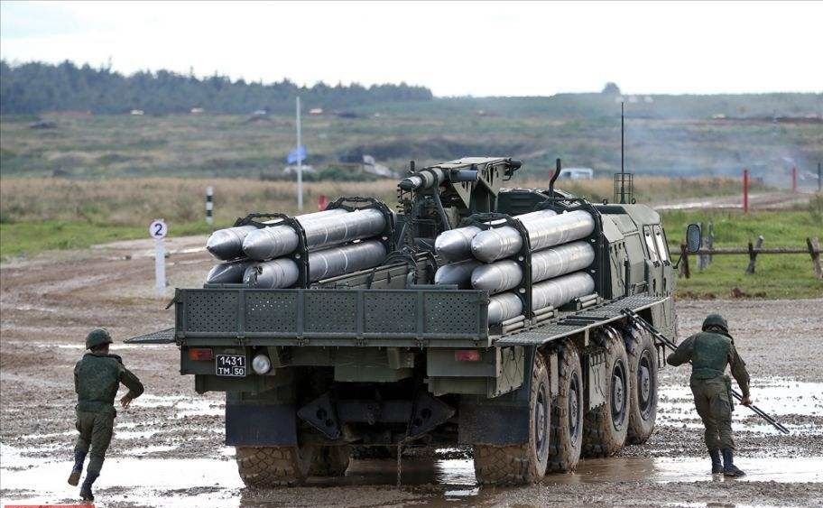 一次炸54架敌机视频,一次发射400门重炮