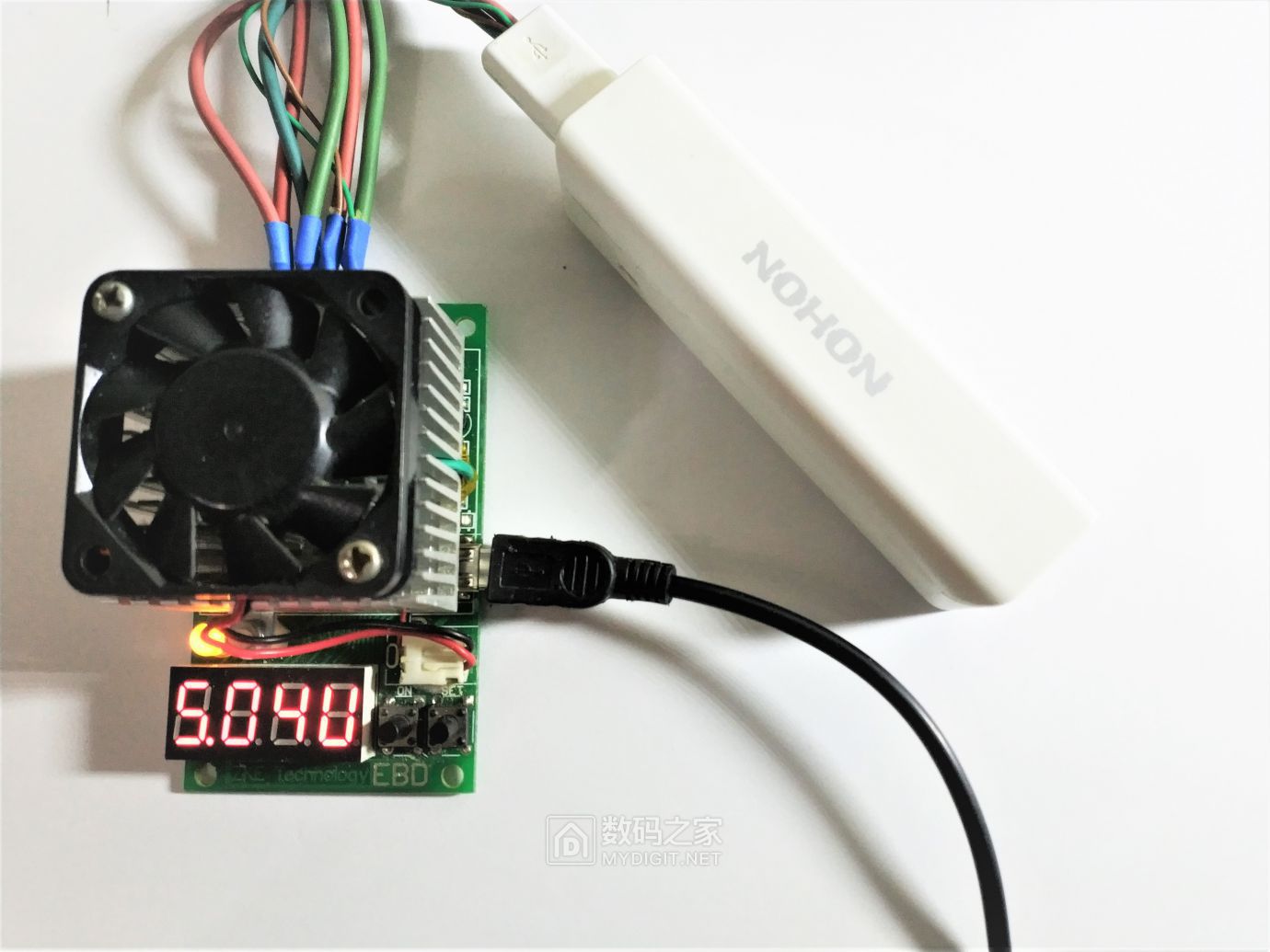 香水充电宝性能改进升级，扩展输出电流/改善散热，稳定输出5V2A