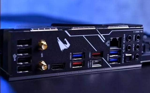 怎么让台式机同时用网线和wifi,怎么让没有网线的台式机连上wifi