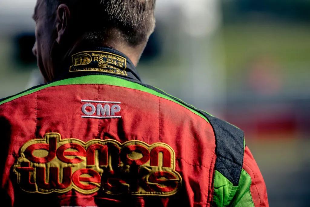 怎么把赛车服穿出时尚感,哪年流行穿赛车服