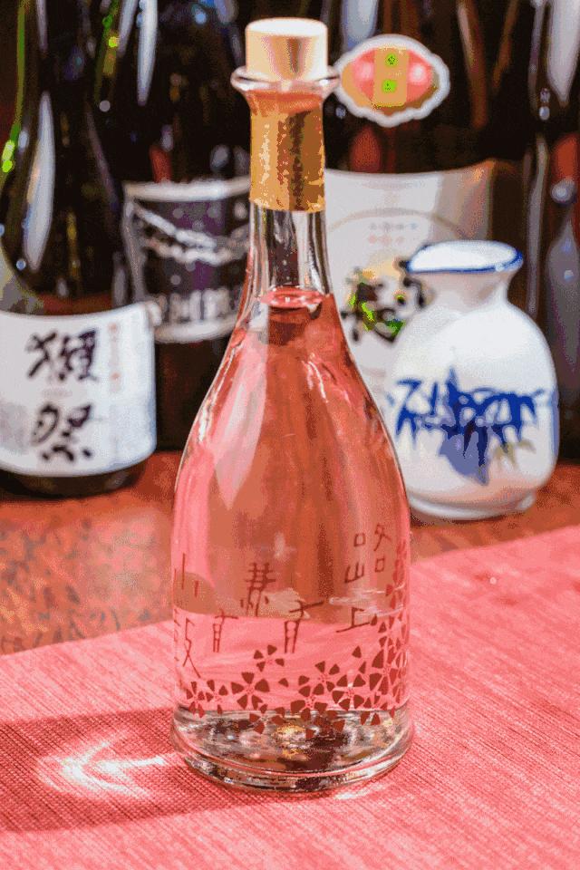 闺蜜小聚一起吃日本料理发朋友圈,日本料理同学小聚