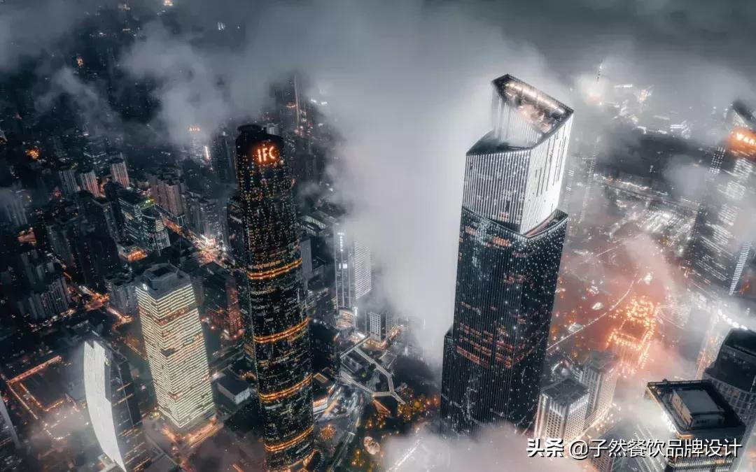 周黑鸭直营店和加盟店哪个好,周黑鸭单店特许和发展式加盟区别