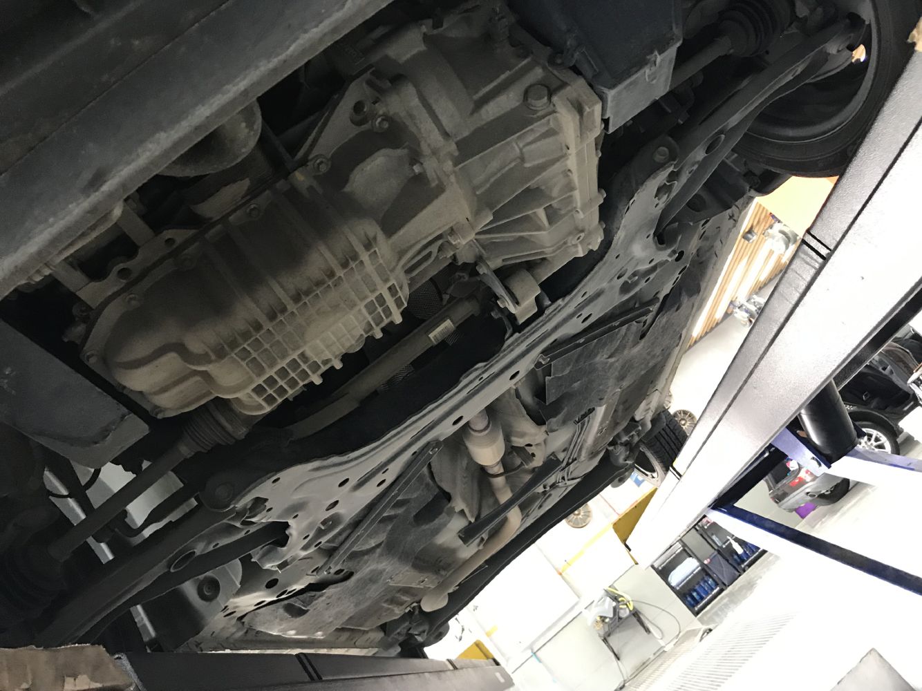 老款两厢嘉年华试驾测评,嘉年华比polo动力好