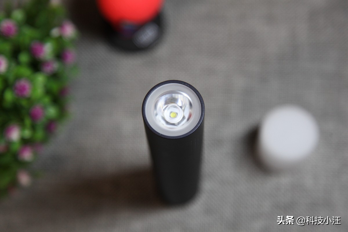 紫米5000毫安强光手电筒,紫米手电筒强光