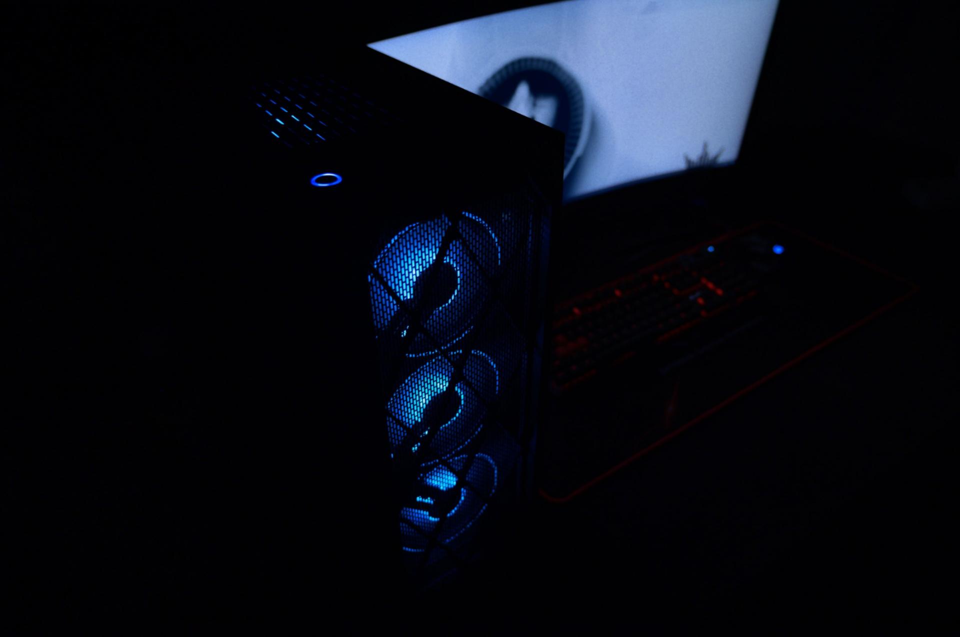 9600kf吃鸡实测,9600kf相当于多少超频