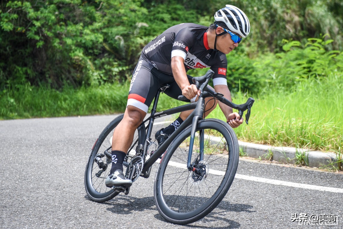 yoeleo优利奥多少钱,优利奥轮组怎么样