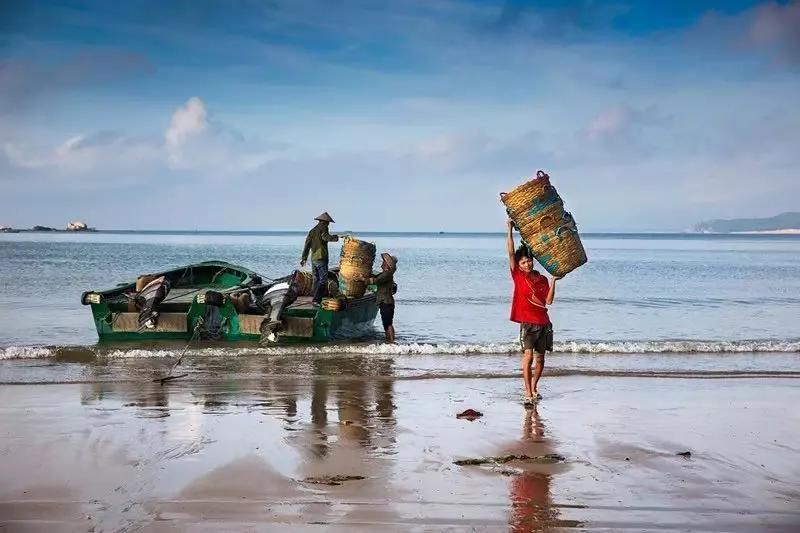 万宁港北港吃海鲜哪里好,渔村风情完整版