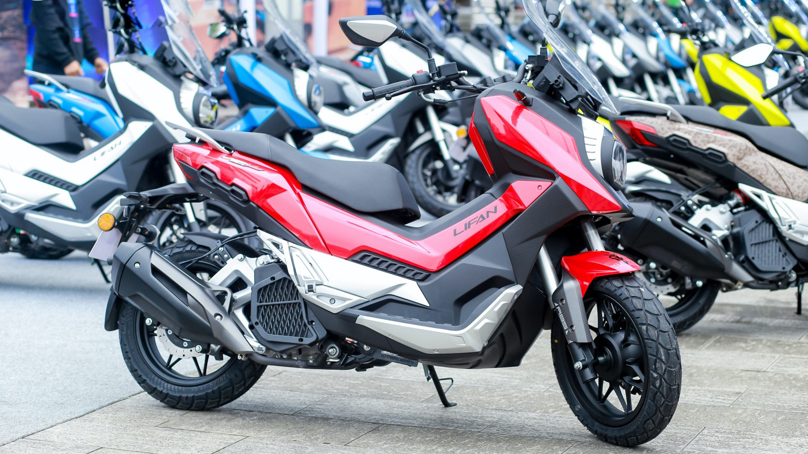 月薪一万推荐买什么二手车,月薪8000左右买的车