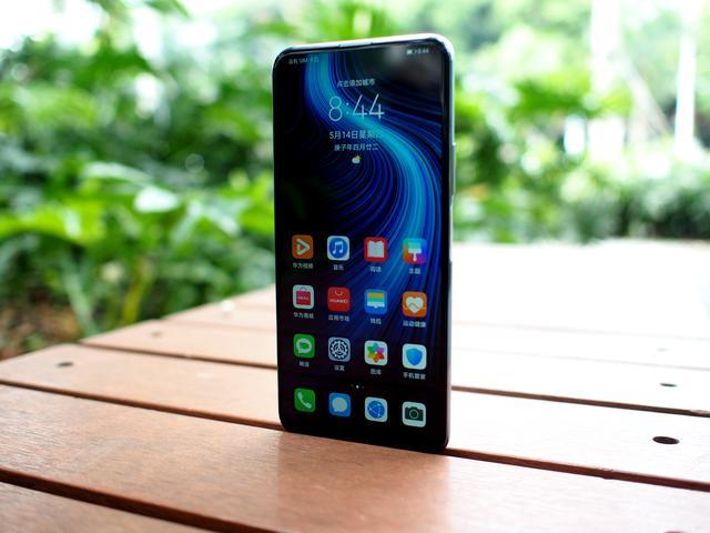 华为旗舰手机mate和p系列,光荣华为旗舰手机哪款性价比高