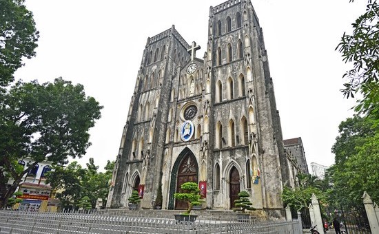 坐火车出境游去哪里好玩,出国坐火车必去的五个地方