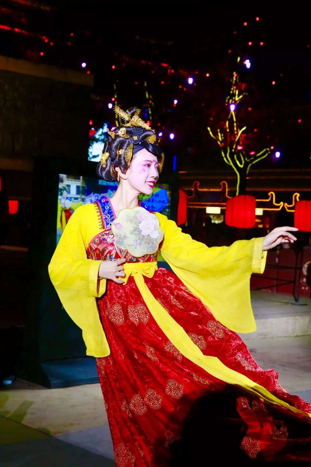 80后95后不倒翁小姐姐现状,90后不倒翁小姐姐抖音