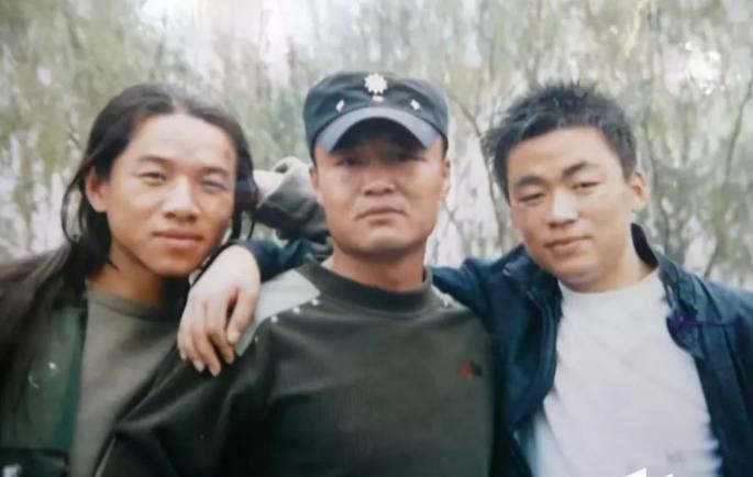 哪一年岳云鹏14岁郭德纲26岁,岳云鹏王宝强郭德纲马云成长史