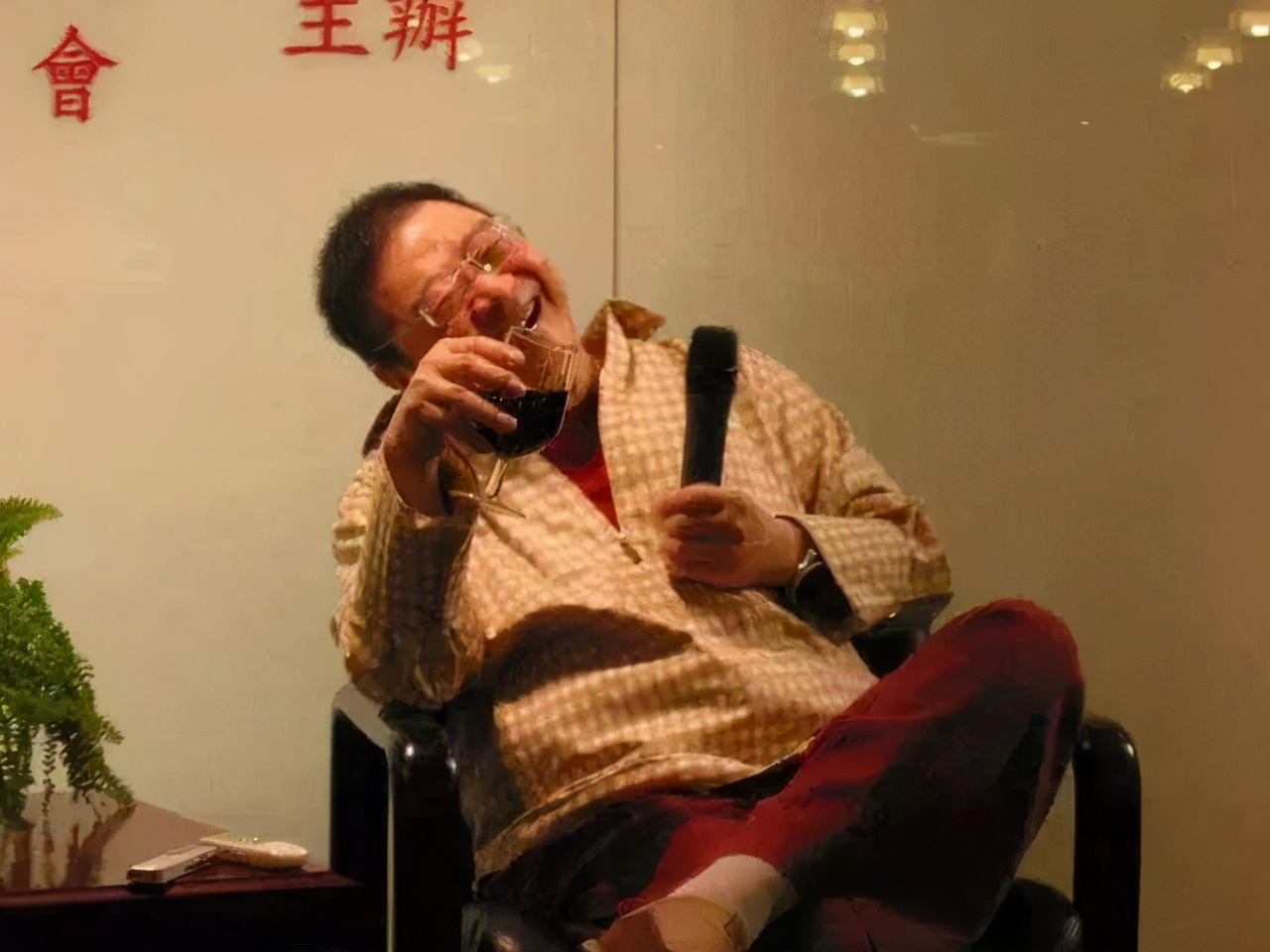 香港四大才子谁最有料,香港四大才子各个特点