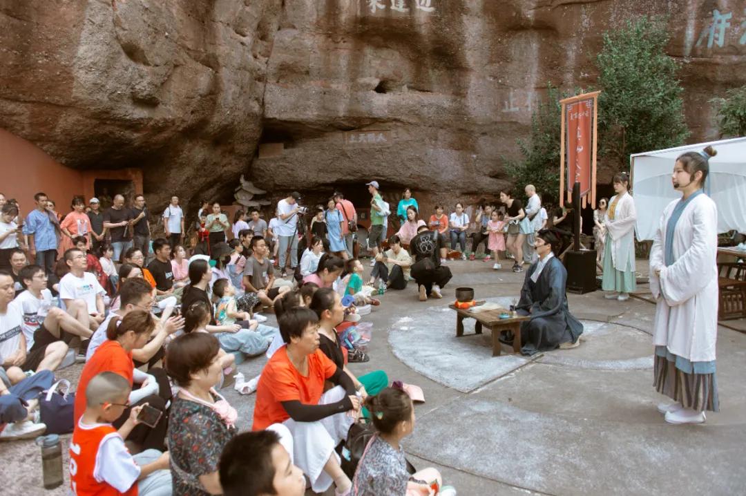 重阳登高赏金秋,重阳逍遥游