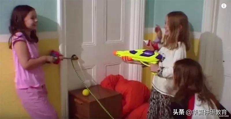 没有大人管的小孩怎么样了,没有大人管的孩子的后果