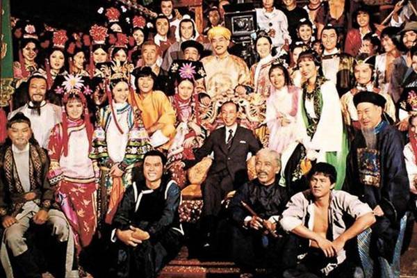 好好的豪门贵妇，73岁还跑去演配角