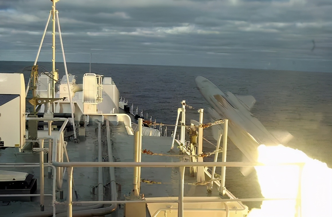 俄罗斯航母杀手光荣级巡洋舰,俄航母杀手有多厉害