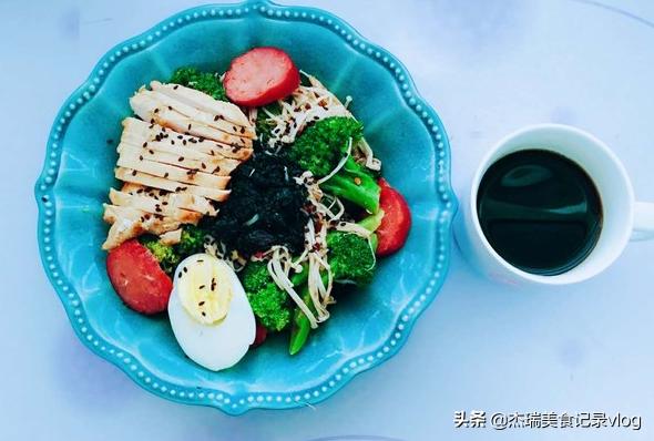 自制减脂餐减肥不是一天的事儿,每天的减脂餐怎么做