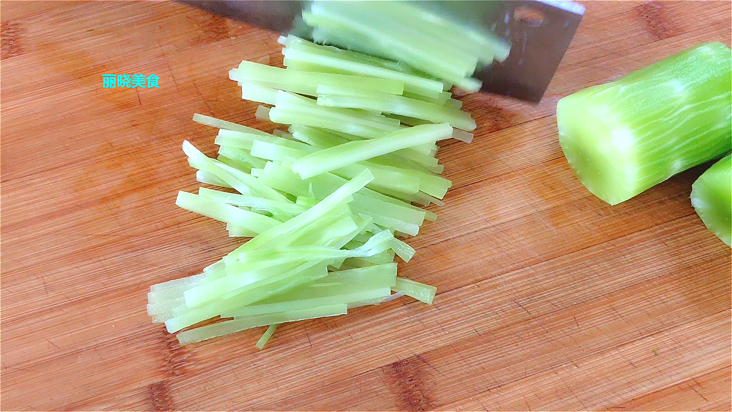 莴笋好吃简单方便做法,莴笋最简单美味的做法酸脆爽口