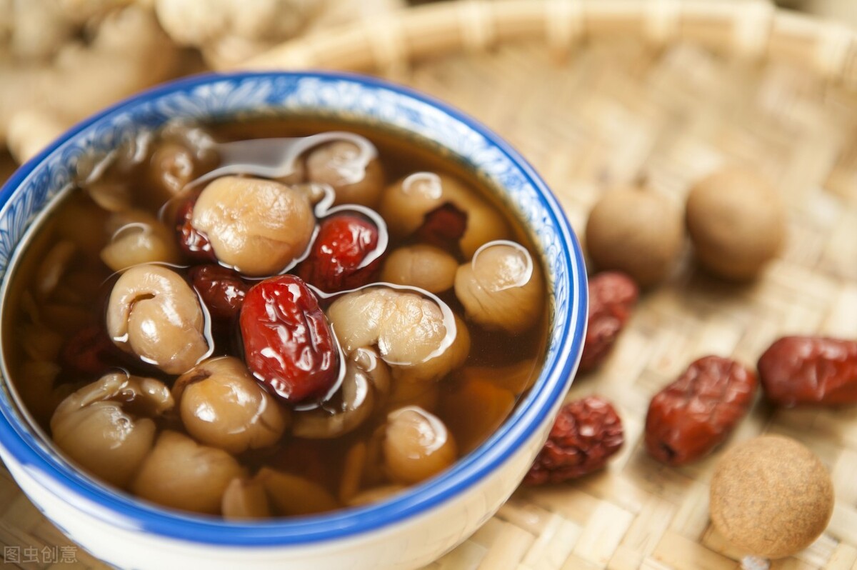 金牌月嫂推荐30天月子食谱及做法,妈妈必备金牌月嫂推荐暖心月子餐