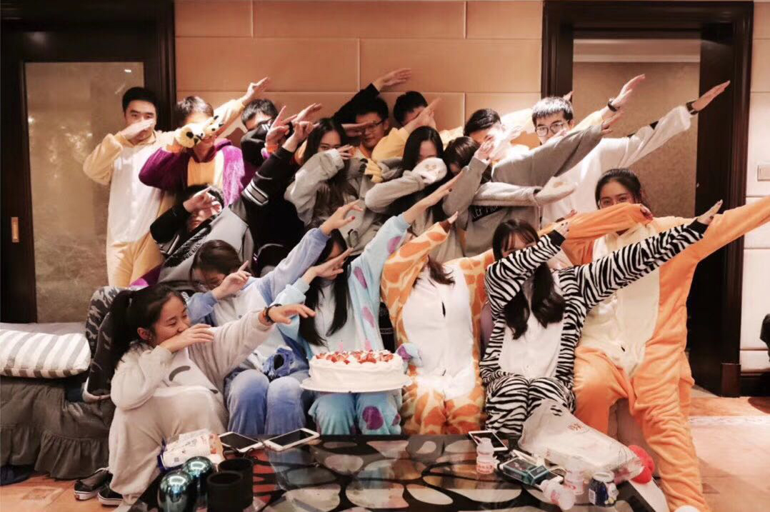 上海美兰湖轰趴馆价格,上海美兰湖别墅轰趴价格