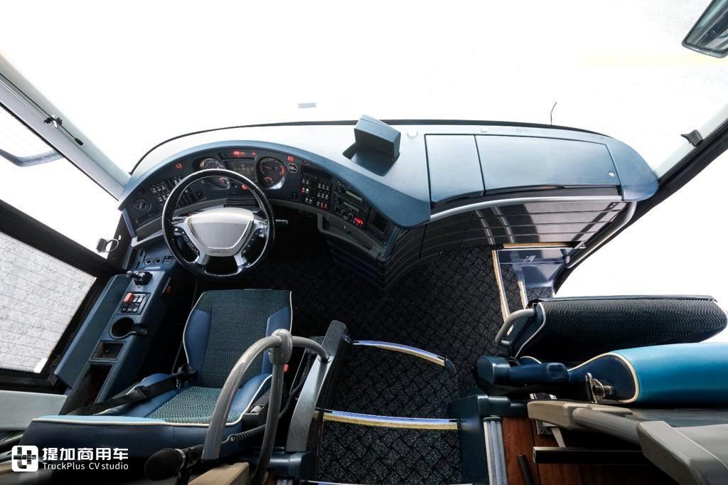 尼奥普兰starliner长多少米,尼奥普兰客车最新款